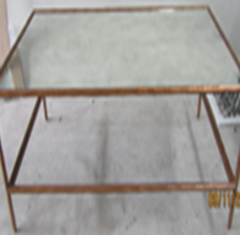 ORGANIC COCKTAIL TABLE
